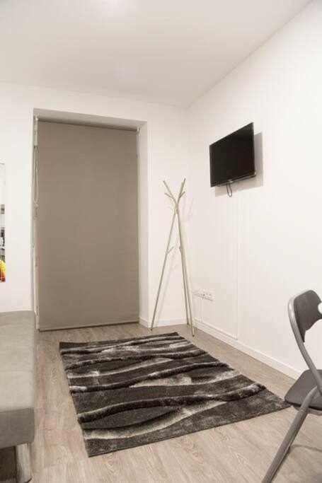 Comodo Y Agradable Estudio En Madrid Centro A5 Eksteriør billede